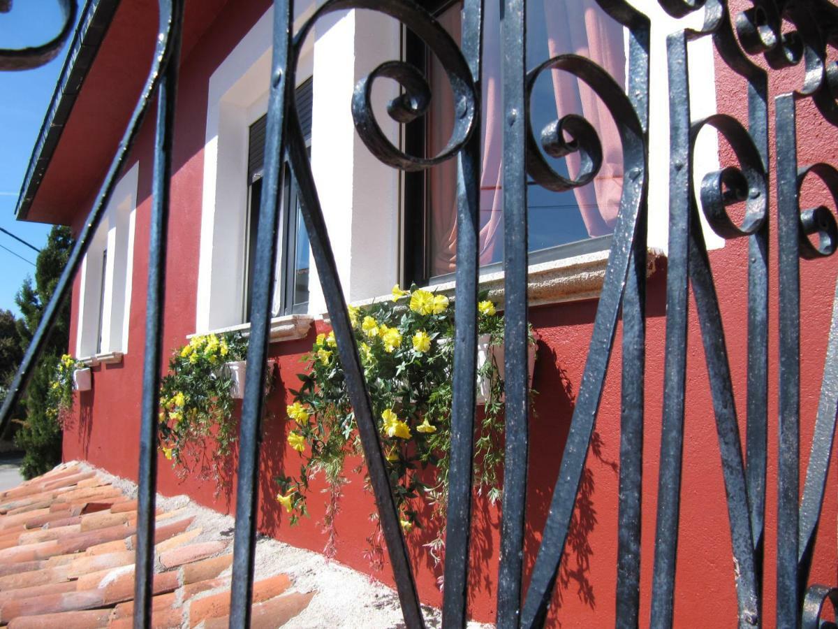 Cavenes Del Cabaco